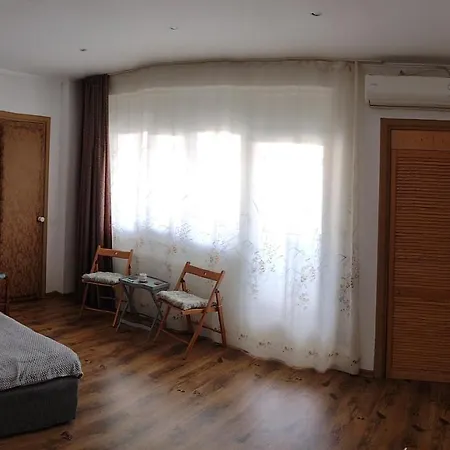 Apartment One Flat *